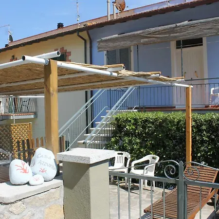 Casa Azzurra 3 E 2 Bagni Апартаменты Фетовайя